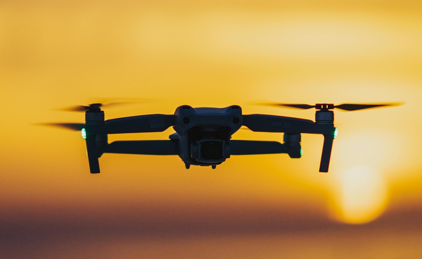 flying-drone.jpeg flying-drone.jpeg